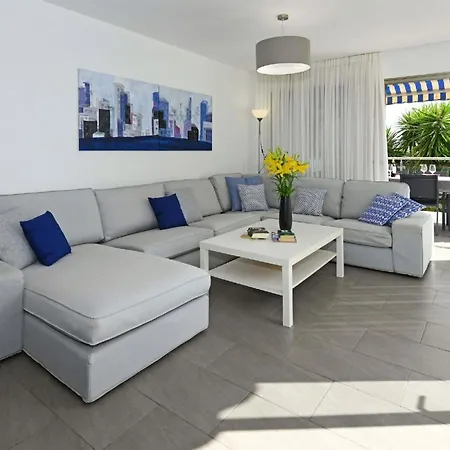 Dom wakacyjny Ferienhaus Fur 10 Personen In Playa Del Ingles, Gran Canaria Sudkuste Gran Canaria